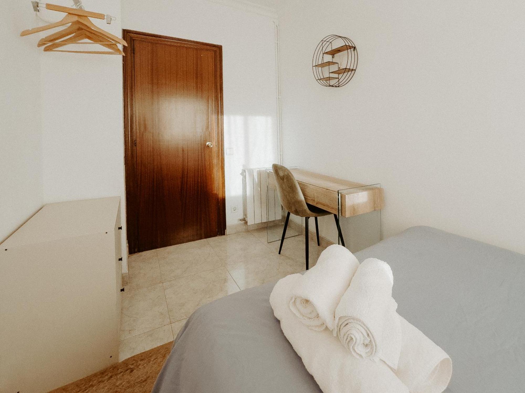 Charming Rooms In Shared Apartment Near Camp Nou Barcellona Camera foto